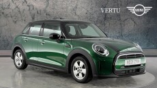 MINI Hatchback 1.5 Cooper Classic 5dr Petrol Hatchback